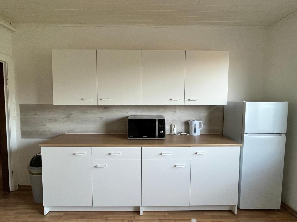 Zimmer 2 Bullendorf 외부 사진
